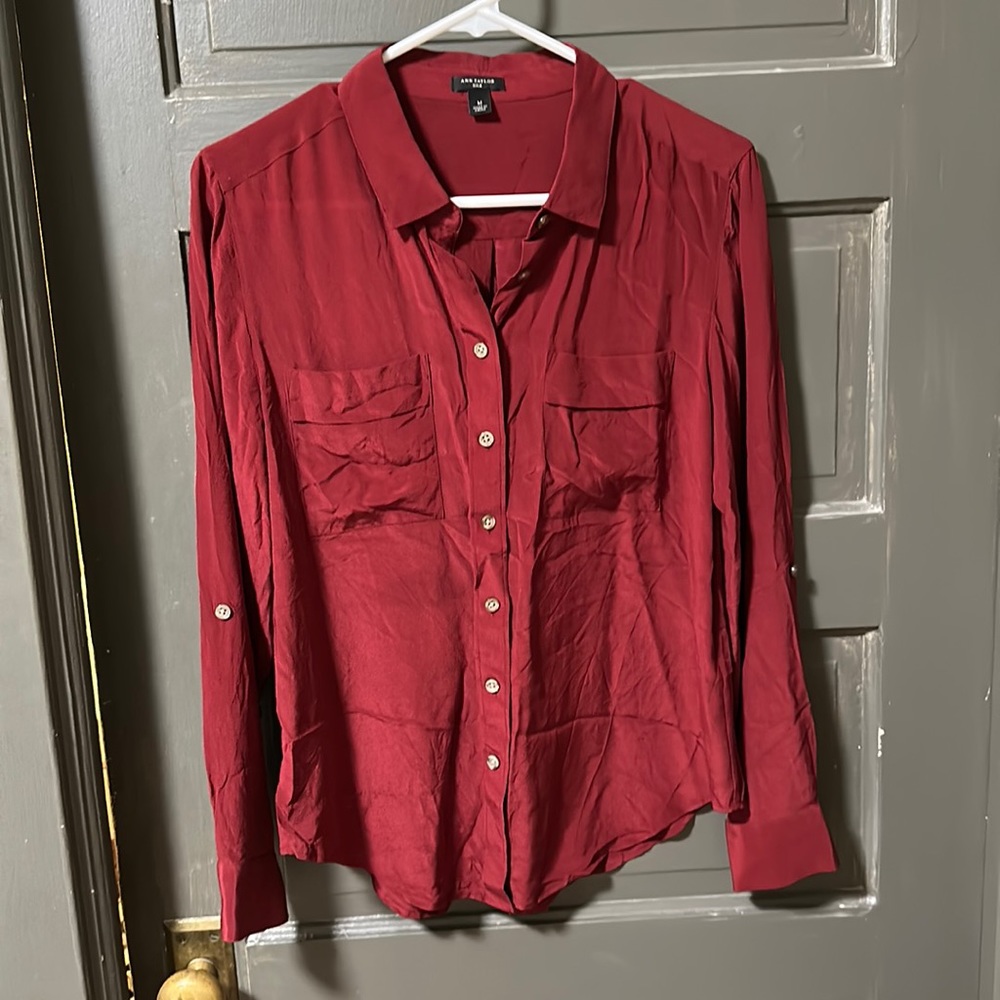 Ann Taylor 100% Silk Maroon Button Down